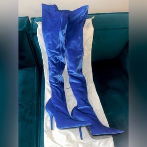 Balenciaga Knife boots